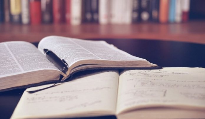 sospesa per cattiva condotta