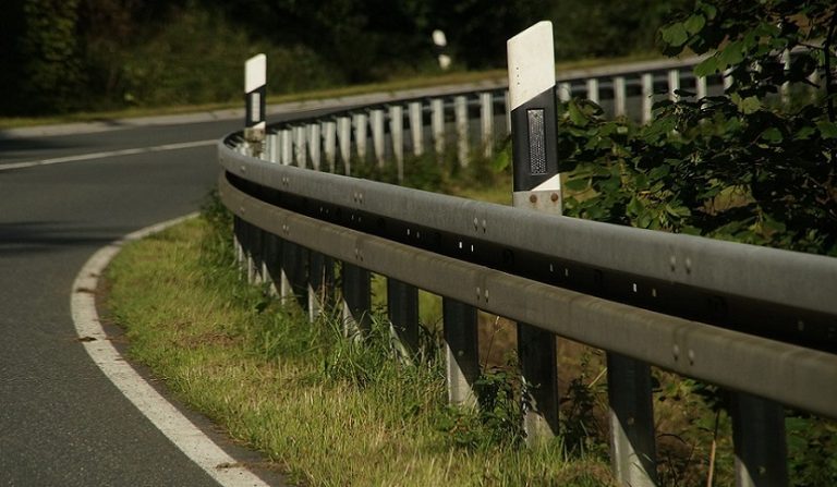 scontro tra veicoli