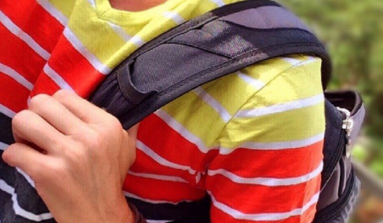 bastoni di legno occultati