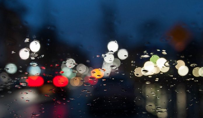 buca ricoperta d'acqua