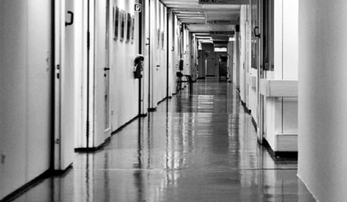 bimbo morto poco dopo la nascita