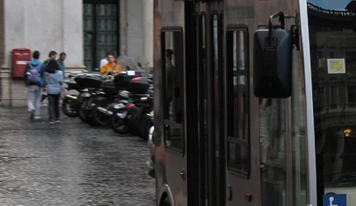 specchietti-laterali-responsabile-civile specchietti laterali