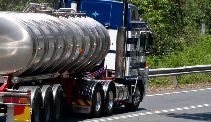 ribaltamento del camion