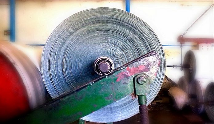 infortunio in cartiera