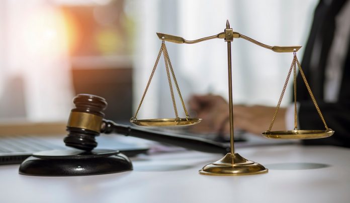 I benefici per l'invalido civile totale al 100% post decesso del genitore