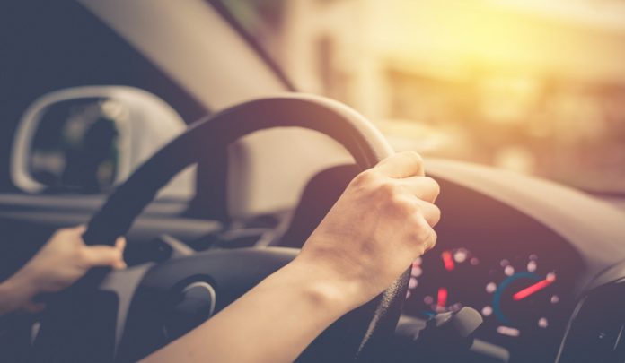 Female,Driving,Car.,Vintage,Filter Danno biologico nel sinistro stradale: il Giudice non applica la CTU