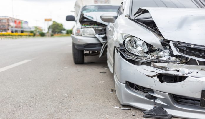 Tamponamento multiplo a catena nella galleria in autostrada