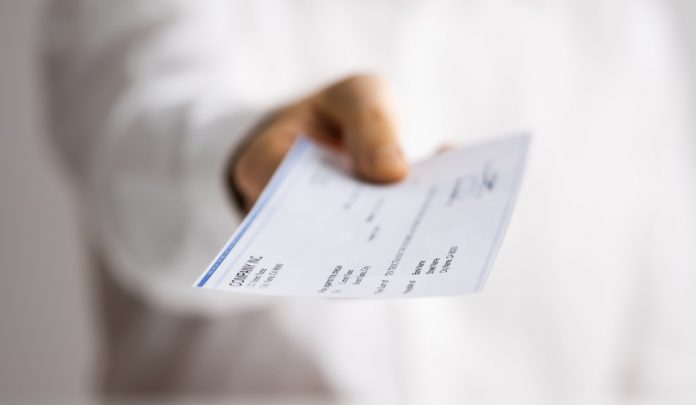 Lavori saltuari e assegno di mantenimento alla ex moglie
