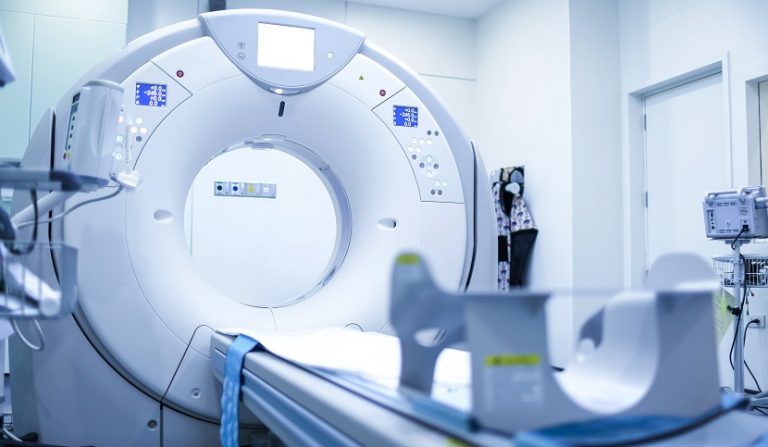 Omessa esecuzione di RNM urgente in caso di ernia discale
