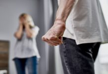 Violenza domestica e allontanamento dalla casa familiare