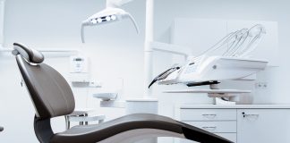 Rottura degli impianti protesici e responsabilità dell'Odontoiatra