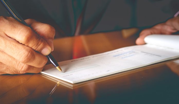 assegno-divorzile Assegno sociale e assegno divorzile non sono collegati