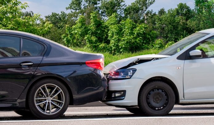 Car,Accident,Involving,Two,Passenger,Cars.,Minor,Damage,Without,Injured nullità della CTU viene dichiarata per gravi errori e contraddizioni