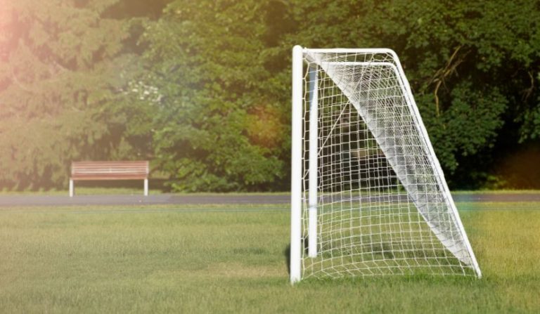 porta-campo-di-calcio