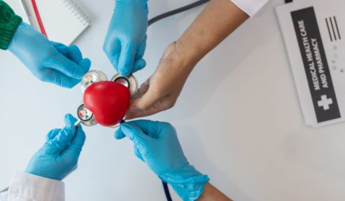errato-posizionamento-defibrillatore