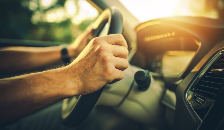 neopatentato-incidente-stradale-limiti-potenza